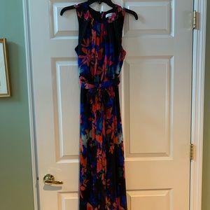 Size 8, Calvin Klein Floral Maxi Dress